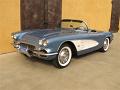 1961-corvette-convertible-170