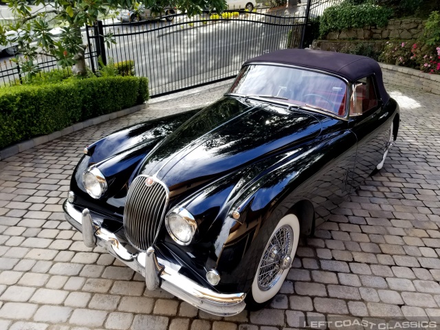 1961-jaguar-xk150-dhc-007.jpg