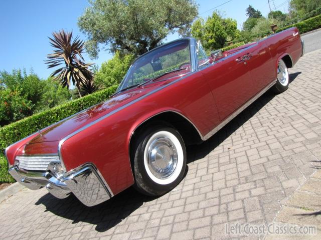 1961-lincoln-continental-convertible-393.jpg