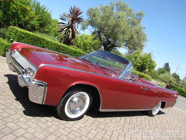 1961-lincoln-continental-convertible-395.jpg