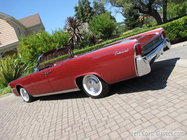 1961-lincoln-continental-convertible-406.jpg