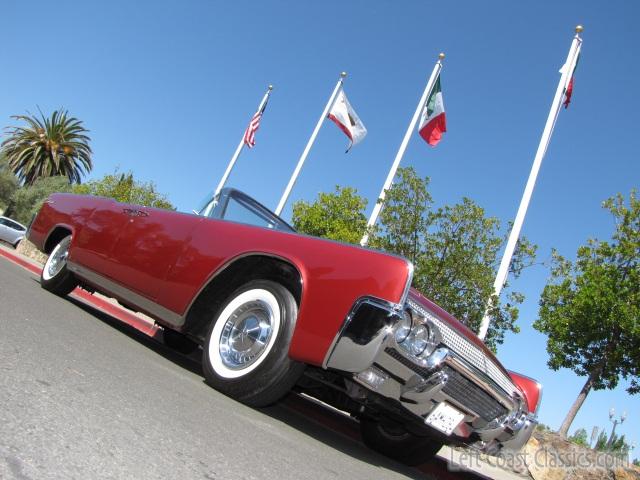 1961-lincoln-continental-convertible-518.jpg