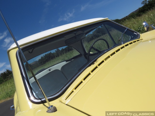 1961-nash-metropolitan-coupe-037.jpg