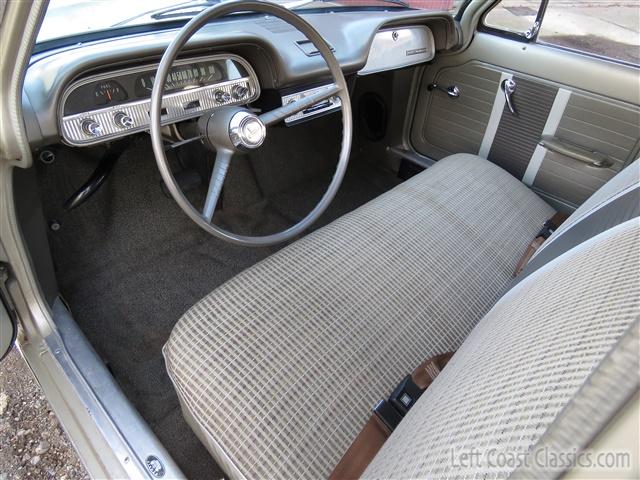 1962-chevrolet-corvair-108.jpg