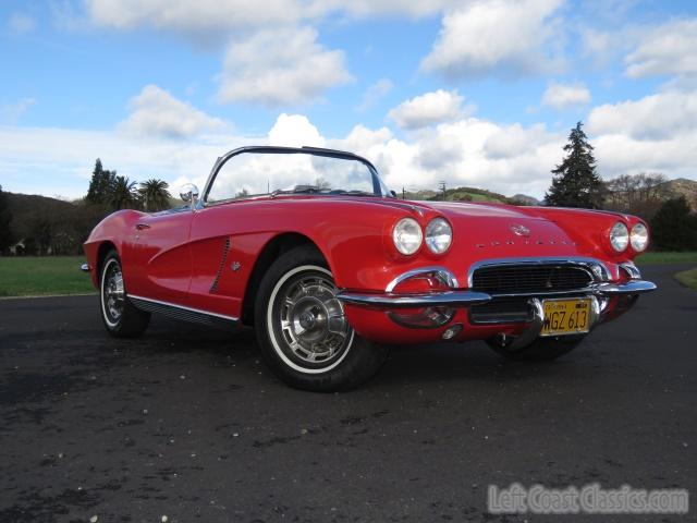 1962-chevrolet-corvette-036.jpg