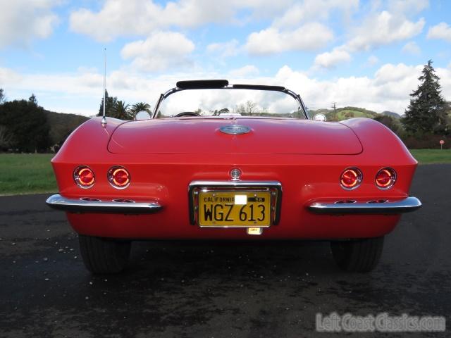 1962-chevrolet-corvette-276.jpg