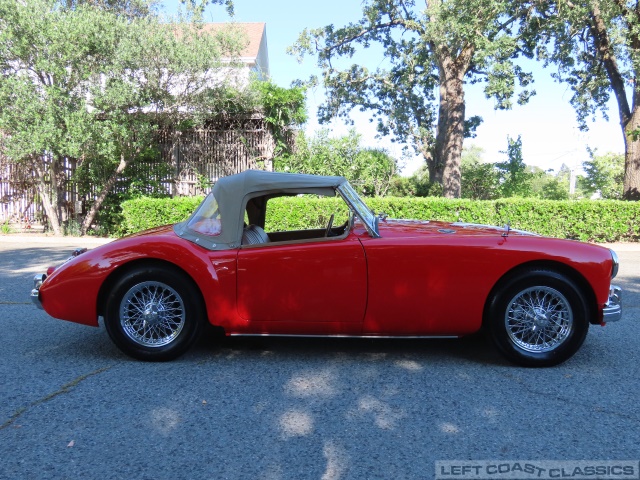 1962-mga-mk2-1600-022.jpg