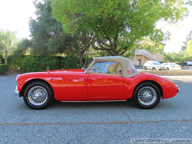 1962-mga-mk2-1600-160.jpg