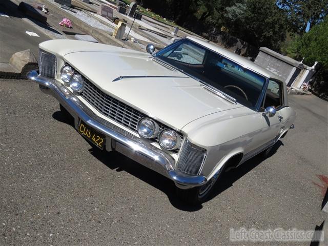 1963-buick-riviera-011.jpg