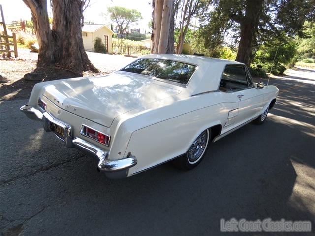 1963-buick-riviera-028.jpg