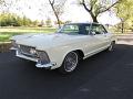 1963-buick-riviera-012