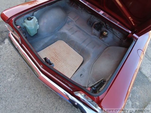 1963-corvair-monza-900-coupe-122.jpg