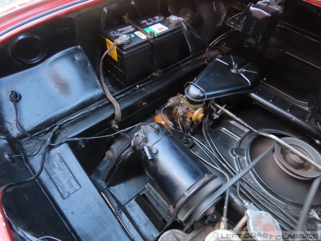 1963-corvair-monza-900-coupe-134.jpg