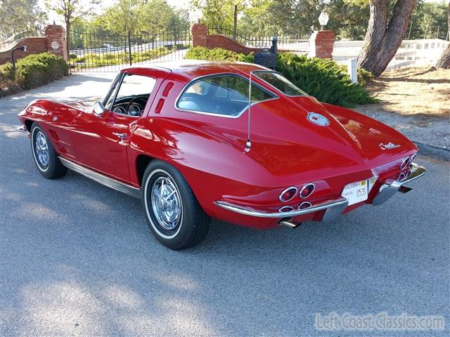 1963-corvette-c2-split-window-013.jpg