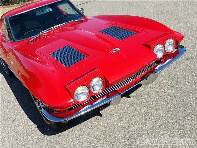 1963-corvette-c2-split-window-072.jpg