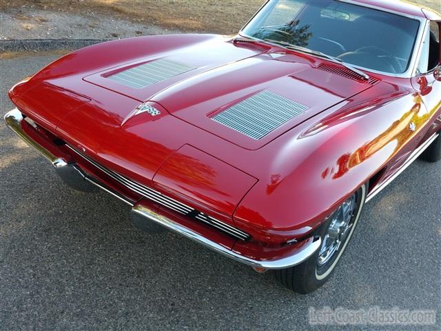 1963-corvette-c2-split-window-076.jpg