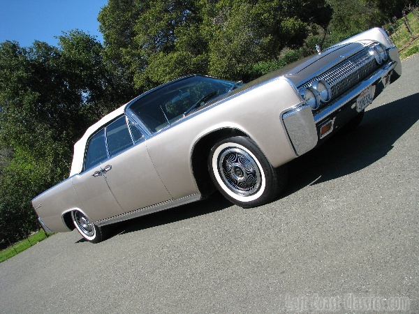 1963-lincoln-continental-convertible-0062.jpg