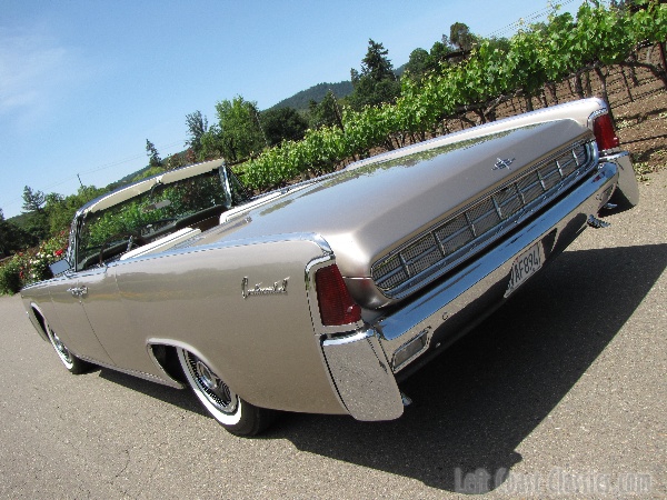 1963-lincoln-continental-convertible-3769.jpg