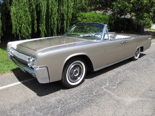 1963-lincoln-continental-convertible-3776.jpg