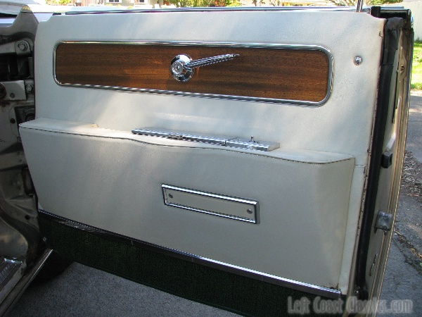 1963-lincoln-continental-convertible-0159.jpg