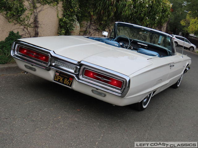 1964-ford-thunderbird-convertible-019.jpg