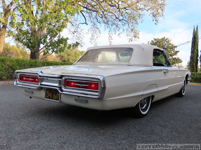 1964-ford-thunderbird-convertible-025.jpg