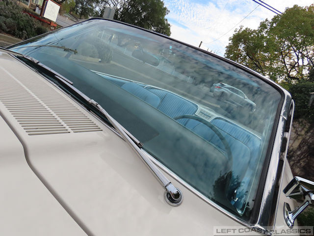 1964-ford-thunderbird-convertible-044.jpg