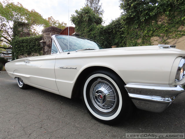 1964-ford-thunderbird-convertible-047.jpg