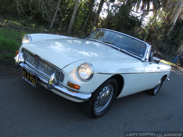 1964-mgb-roadster-009.jpg