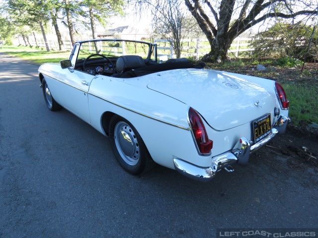 1964-mgb-roadster-014.jpg