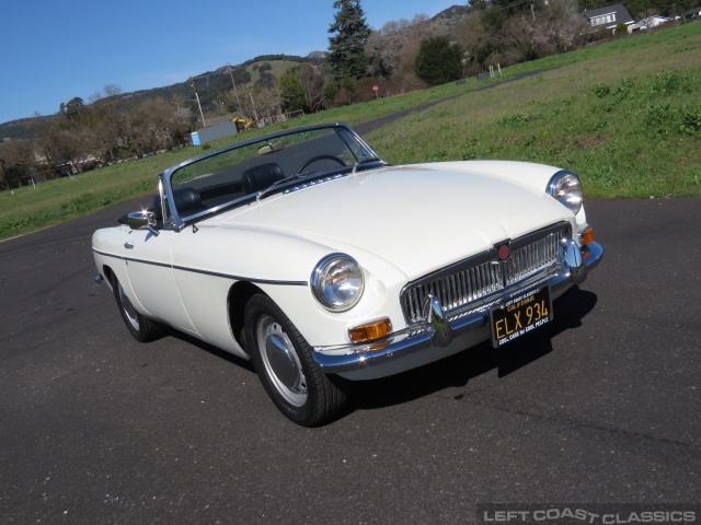 1964-mgb-roadster-038.jpg