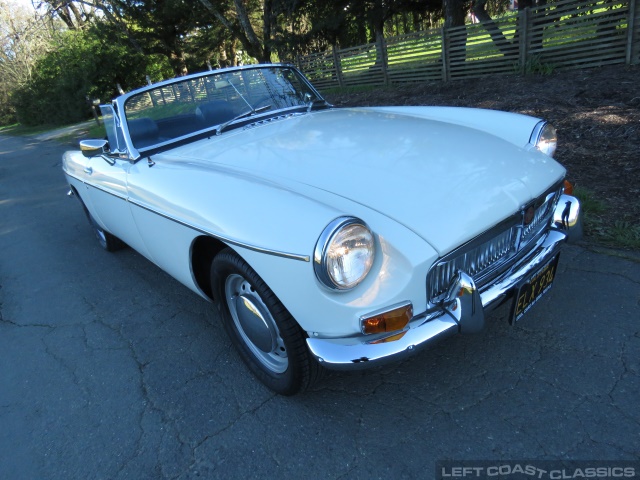 1964-mgb-roadster-042.jpg