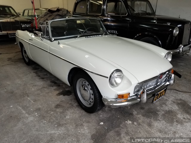 1964-mgb-roadster-045.jpg