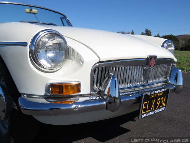 1964-mgb-roadster-049.jpg