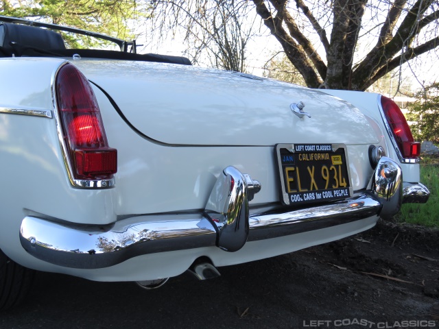 1964-mgb-roadster-056.jpg