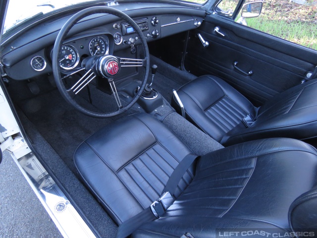 1964-mgb-roadster-094.jpg