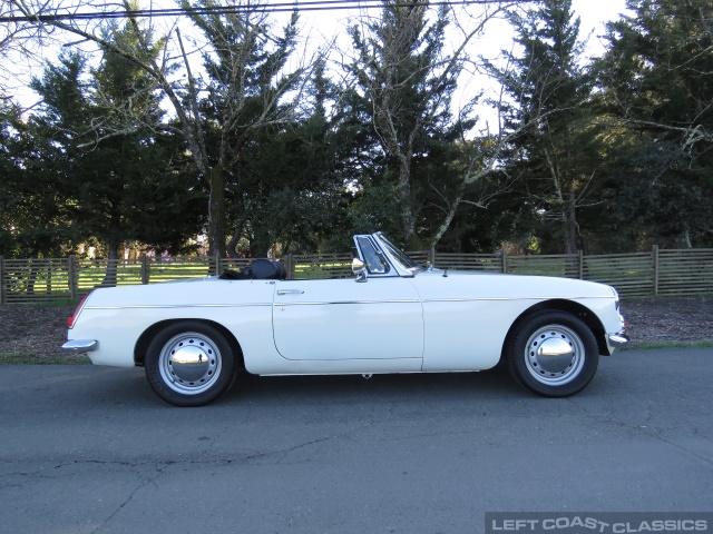 1964-mgb-roadster-162.jpg