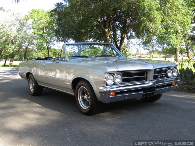 1964-pontiac-gto-convertible-043.jpg