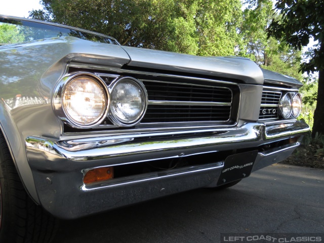 1964-pontiac-gto-convertible-051.jpg