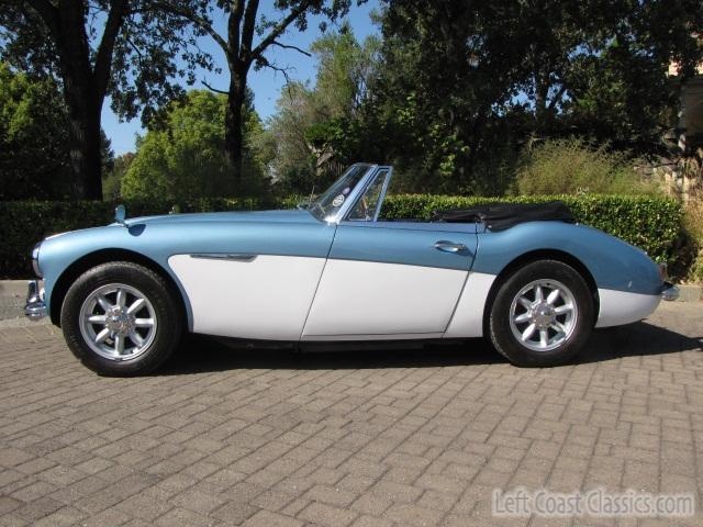 1965-austin-healey-3000-bj8-011.jpg