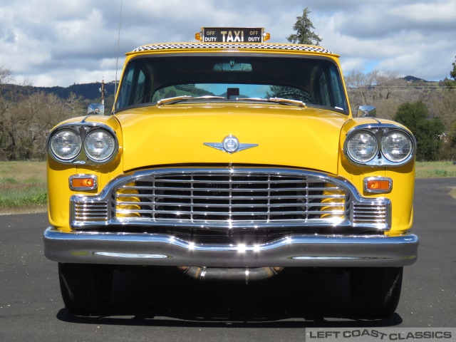 1965-checker-marathon-taxi-003.jpg