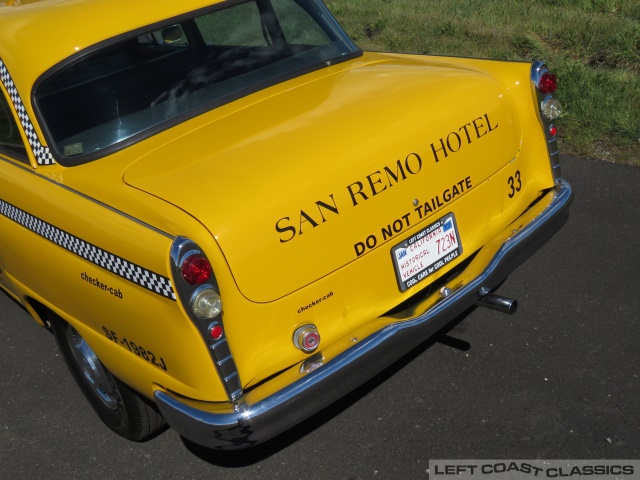 1965-checker-marathon-taxi-103.jpg