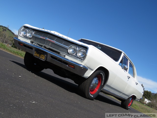 1965-chevelle-sedan-008.jpg