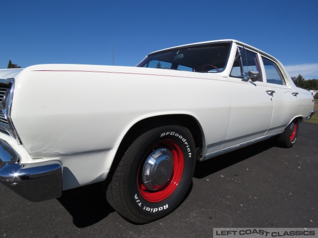 1965-chevelle-sedan-059.jpg