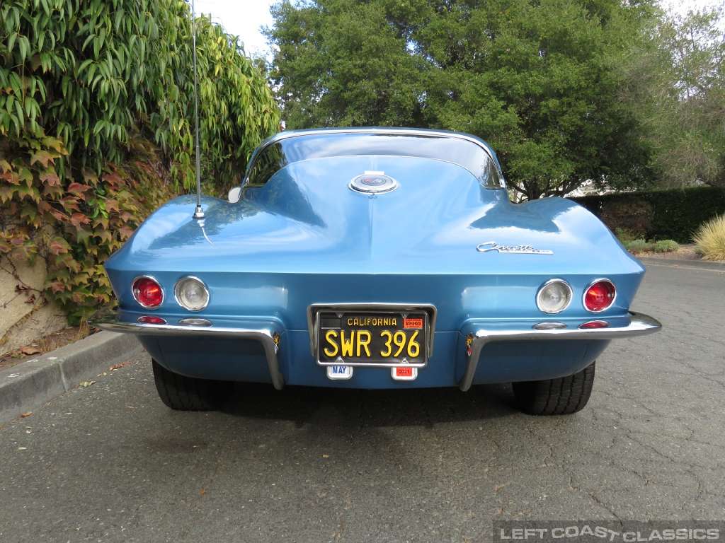 1965-chevy-corvette-c2-159.jpg