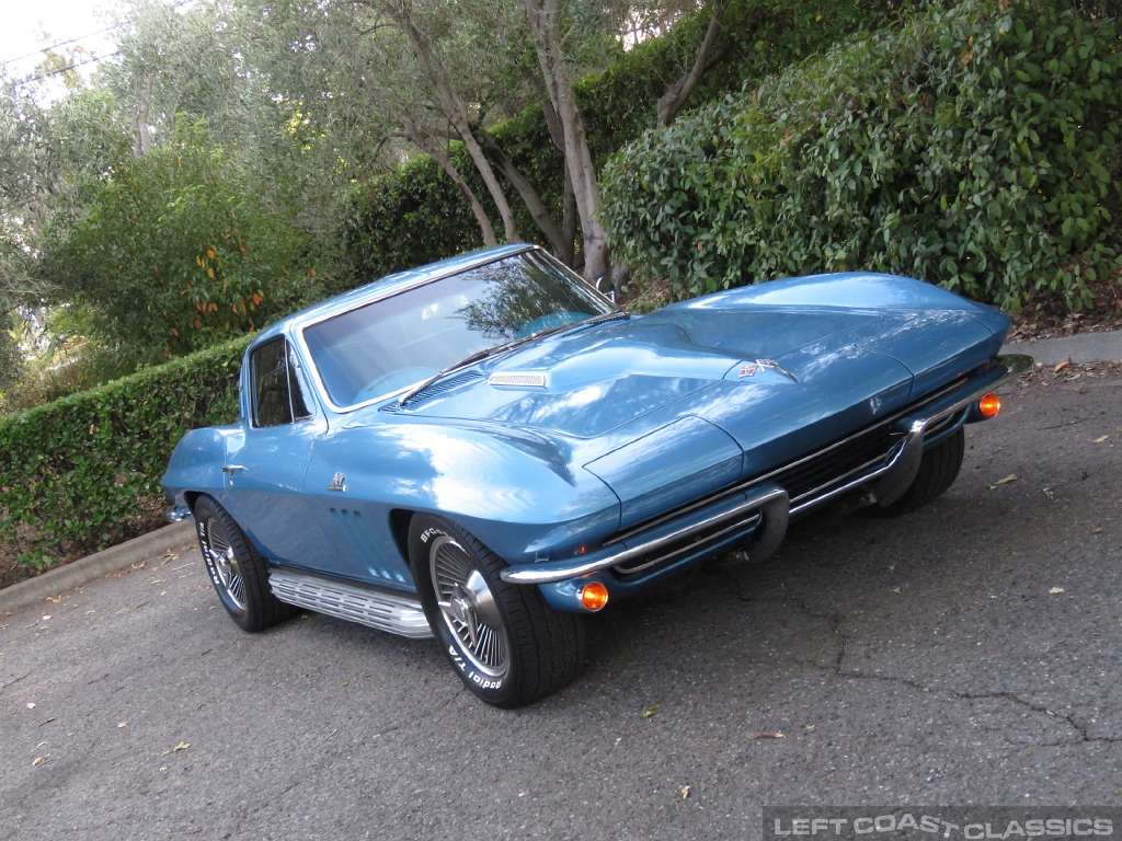 1965-chevy-corvette-c2-162.jpg