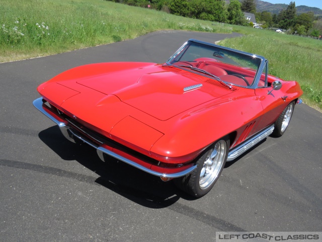 1965-chevrolet-corvette-011.jpg