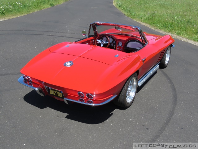 1965-chevrolet-corvette-033.jpg