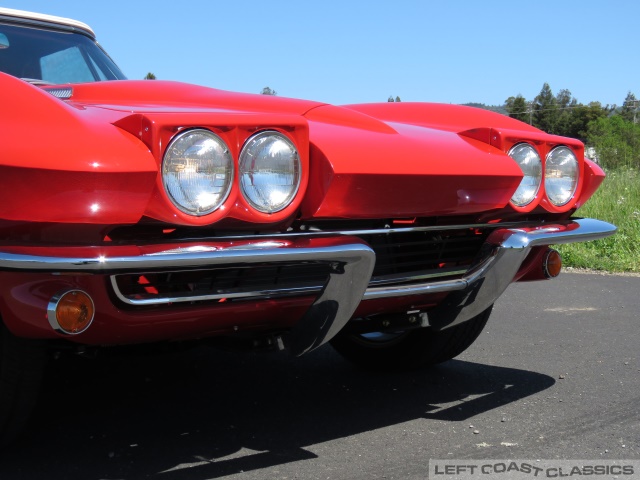 1965-chevrolet-corvette-050.jpg