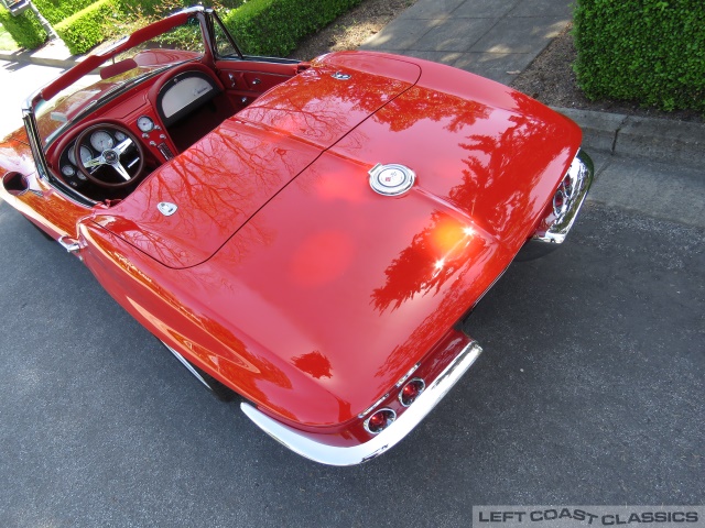 1965-chevrolet-corvette-093.jpg